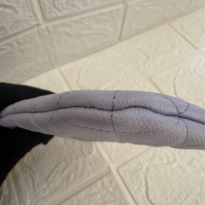 Chanel淡紫色銀雙Cㄧ字零錢包-5