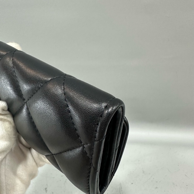 chanel Ap1790 黑色羊皮金釦短夾 卡夾 19-10