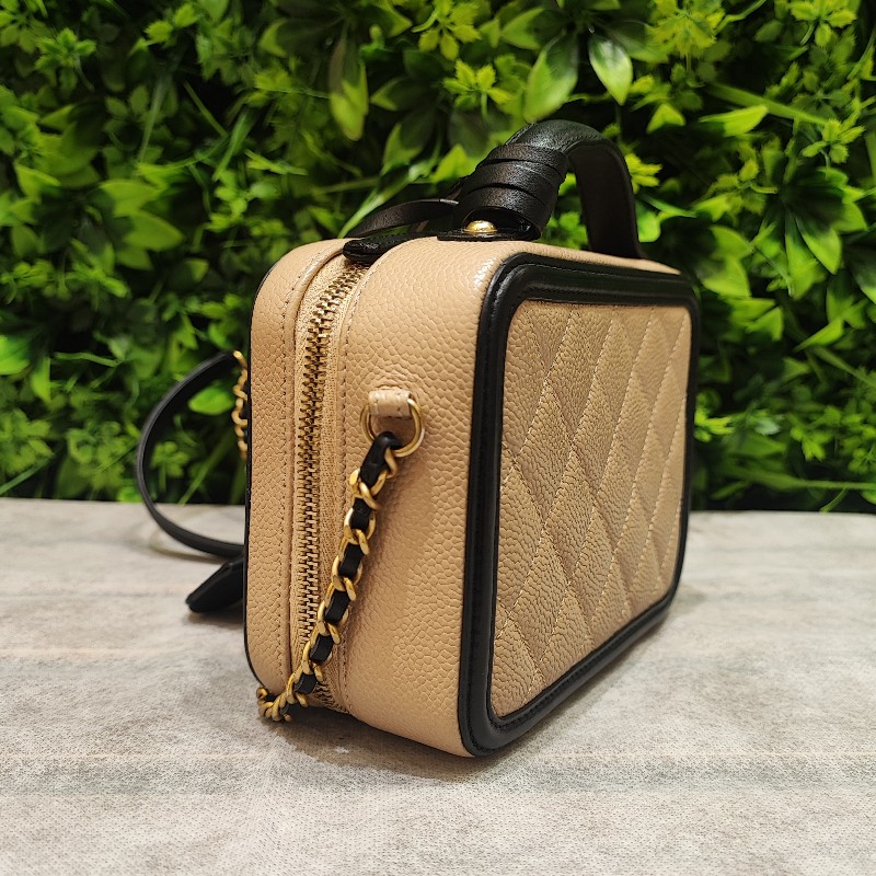 Chanel Vanity Case-5