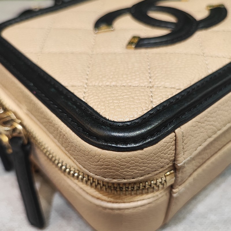 Chanel Vanity Case-14