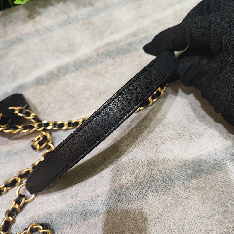 Chanel Vanity Case-18