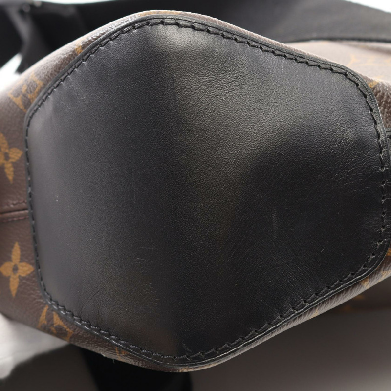 LOUIS VUITTON Torres PM 斜背包 M40635 Monogram 蟒蛇皮-7
