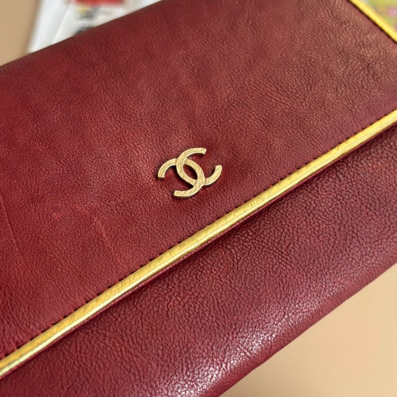 收藏品等級 ::CHANEL:: 香奈兒 勃根地紅搭金邊絕美錢包 短中夾 功能夾-2
