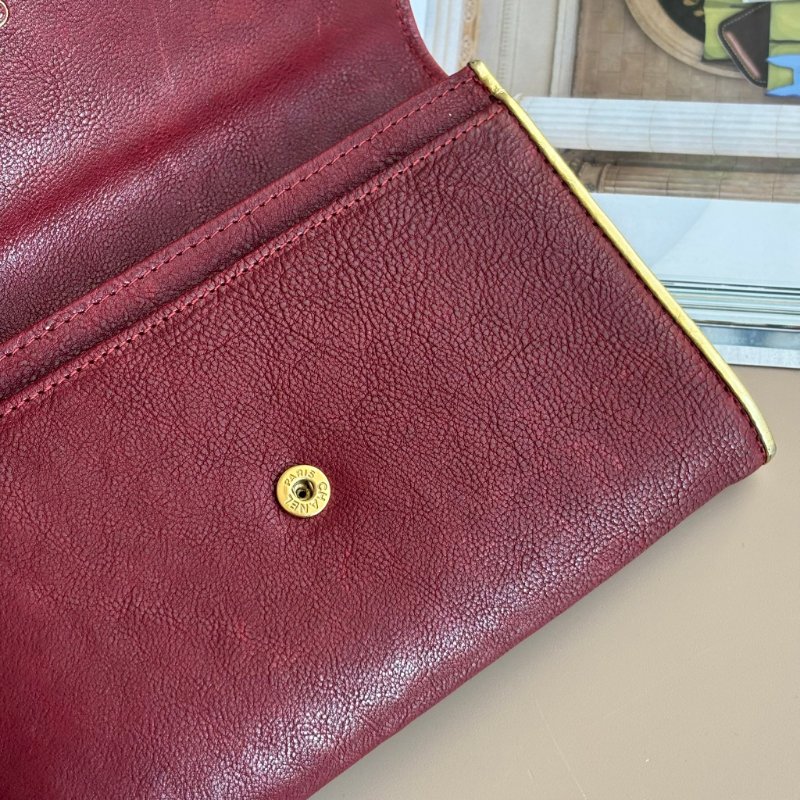 收藏品等級 ::CHANEL:: 香奈兒 勃根地紅搭金邊絕美錢包 短中夾 功能夾-23