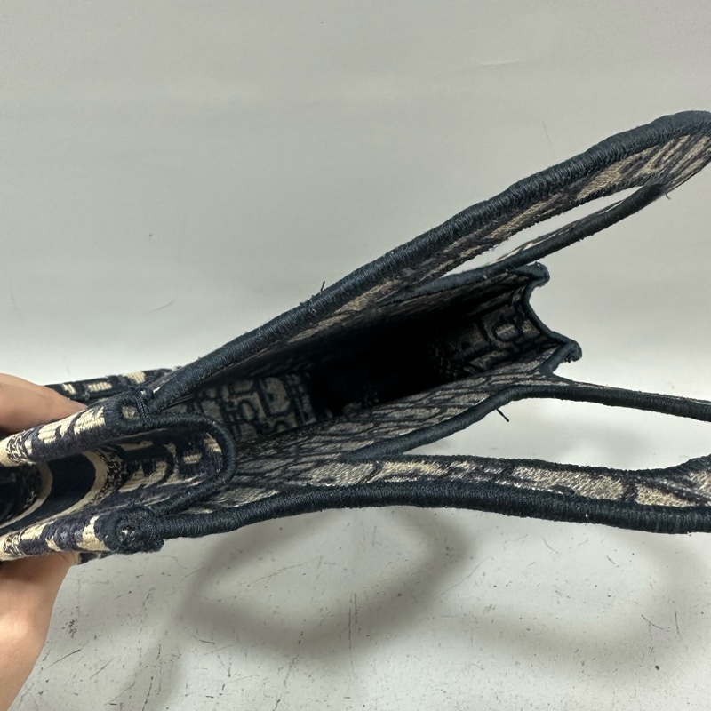 Dior S5475 藍色老花迷你手提包 mini oblique booktote-16