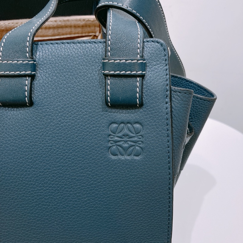 TW4413 Loewe 羅意威 中號吊床包 Hammock Bag Medium-10