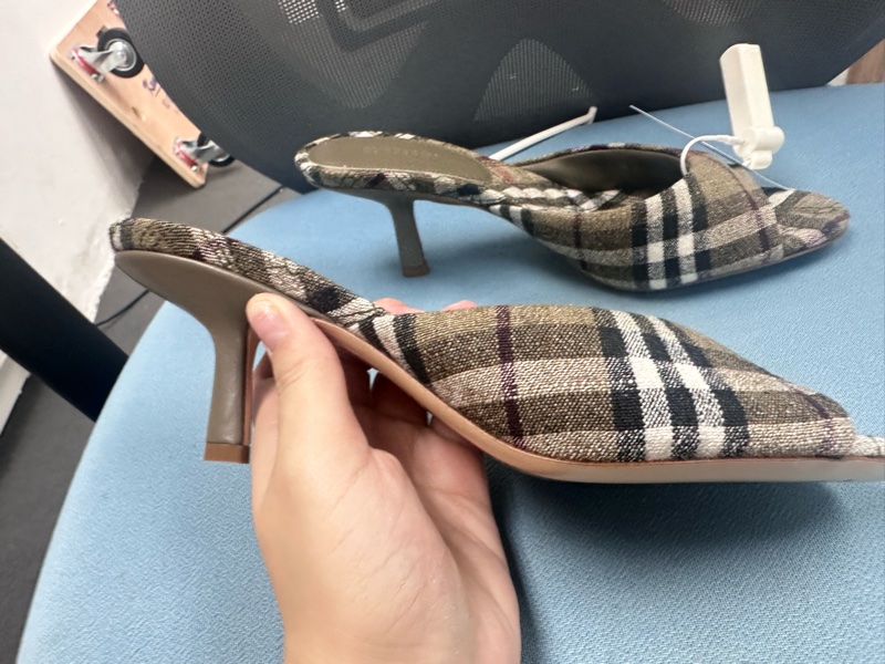 Burberry 高跟凉鞋 36.5-1