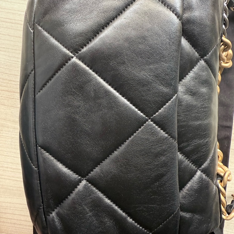 ✨ CHANEL 19 Bag 小號｜2022年晶片款 ✨-10