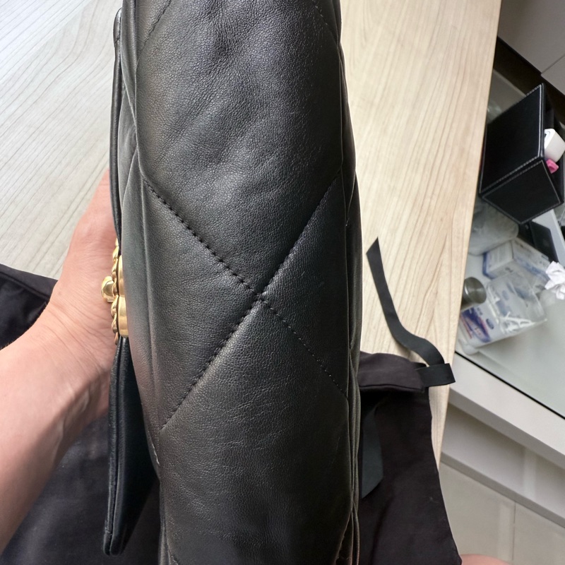 ✨ CHANEL 19 Bag 小號｜2022年晶片款 ✨-11