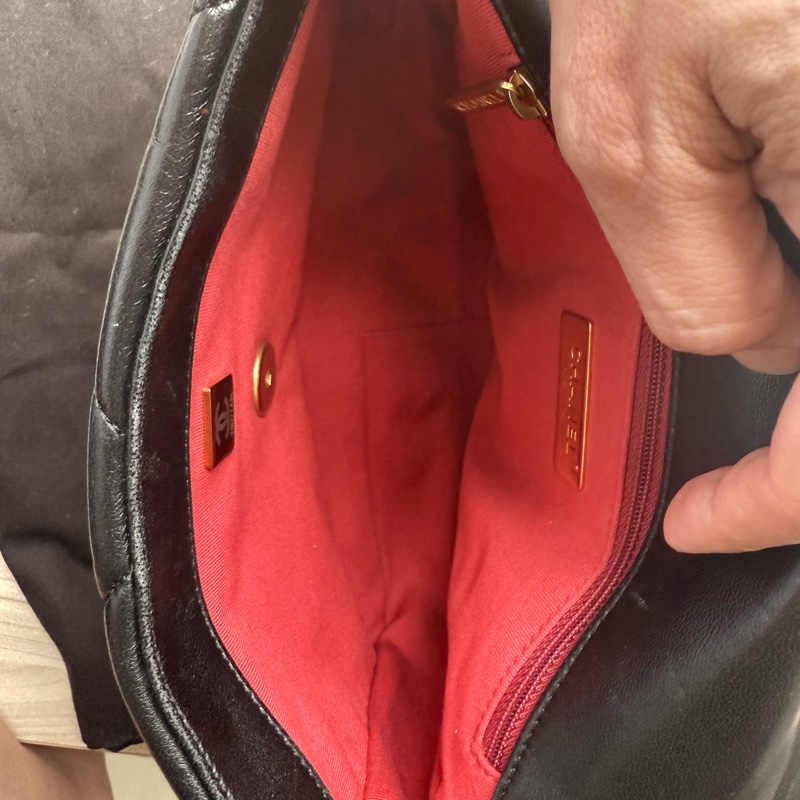 ✨ CHANEL 19 Bag 小號｜2022年晶片款 ✨-14