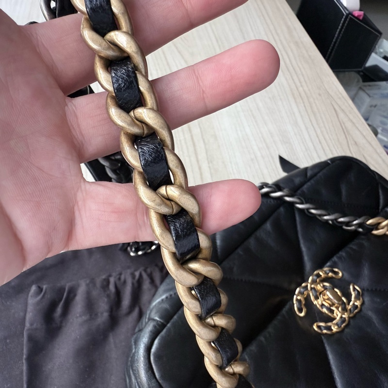 ✨ CHANEL 19 Bag 小號｜2022年晶片款 ✨-24