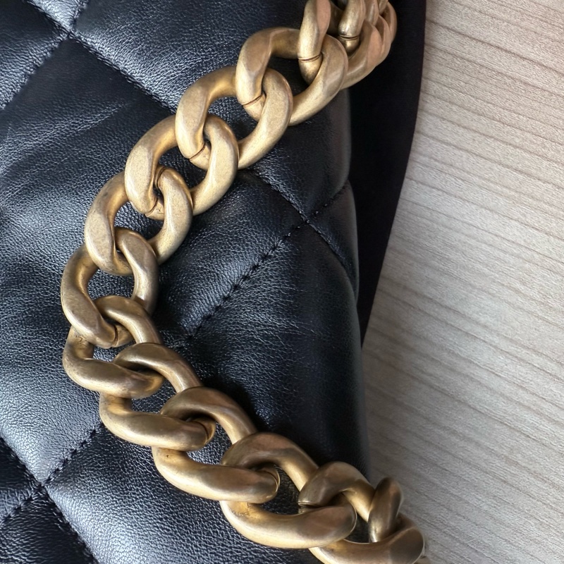 ✨ CHANEL 19 Bag 小號｜2022年晶片款 ✨-25