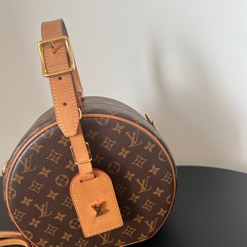 Louis Vuitton 硬殼圓餅包-3