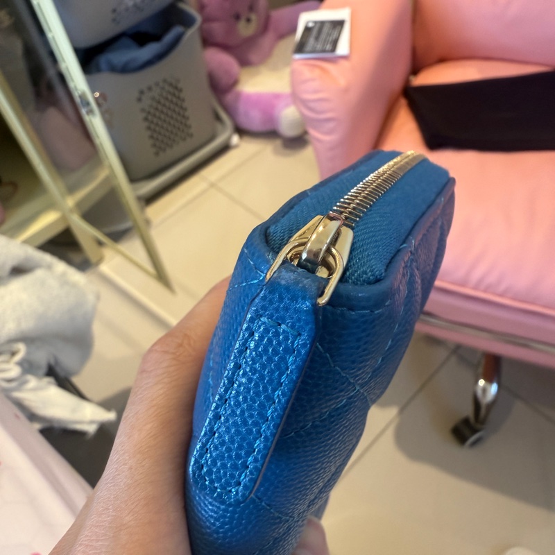 Chanel 荔枝紋藍長夾-14