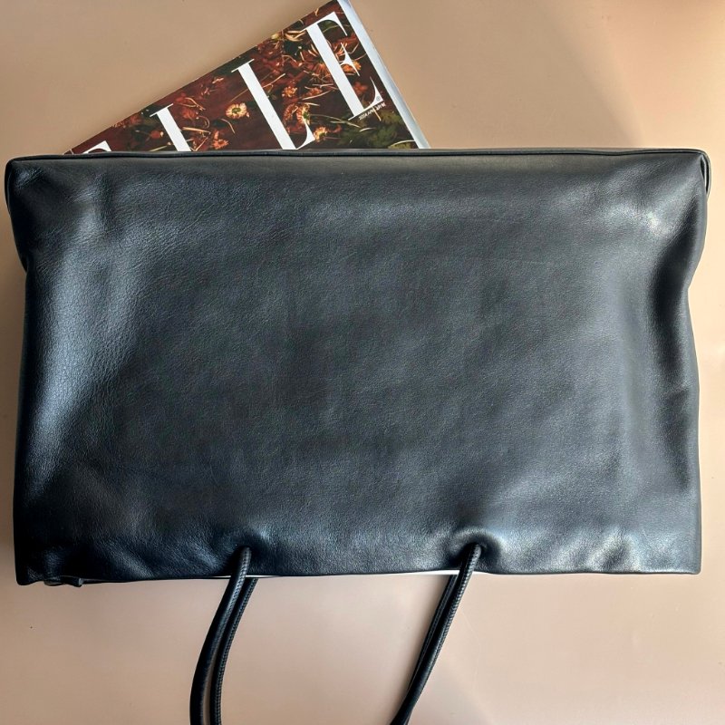 ::CHANEL:: 香奈兒 Essential Rue Cambon黑色小牛皮拉鍊購物手提包 托特包-2