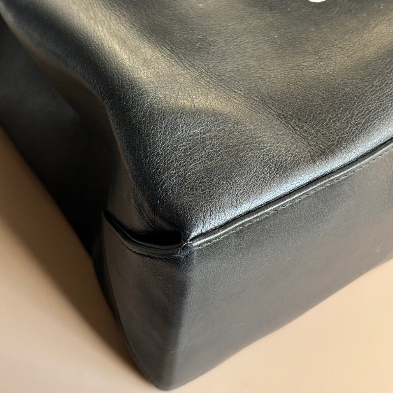 ::CHANEL:: 香奈兒 Essential Rue Cambon黑色小牛皮拉鍊購物手提包 托特包-6