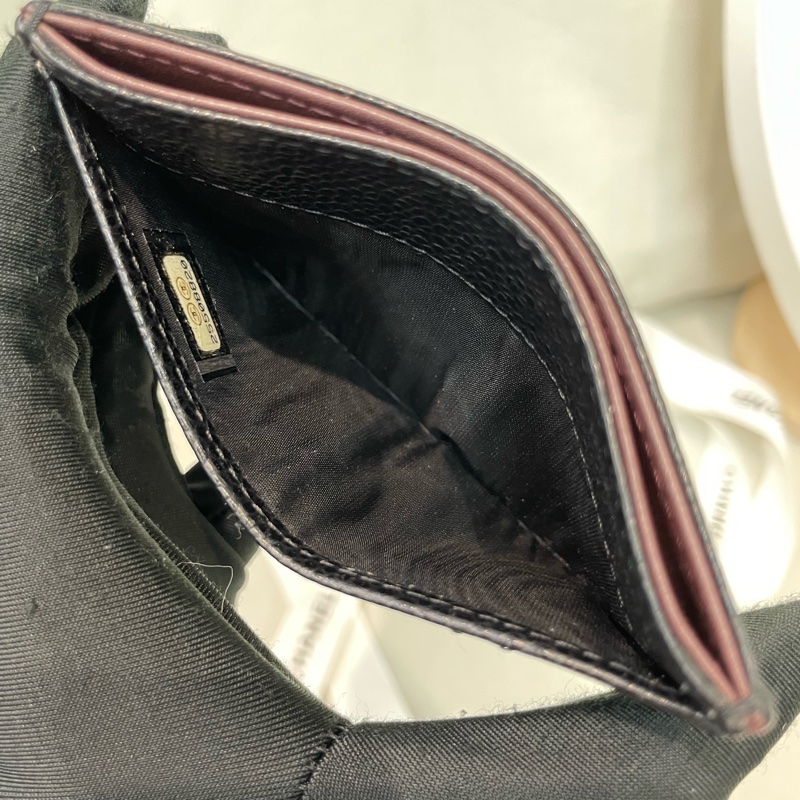 CHANEL 黑金魚子醬卡包 I238NY-7