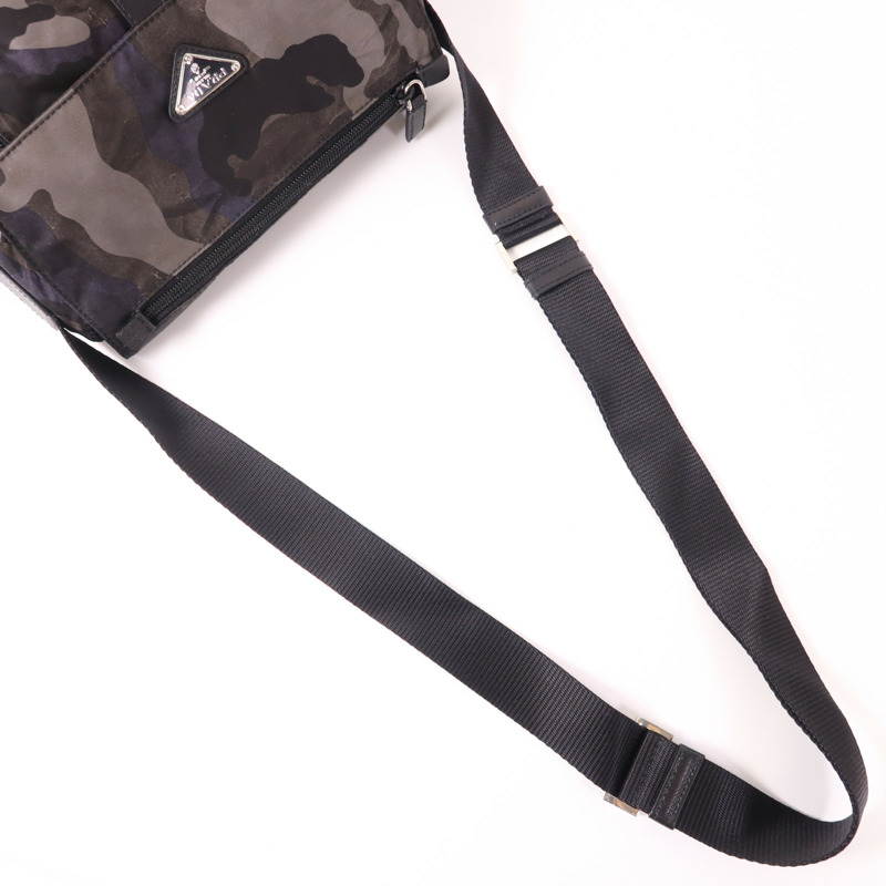 PRADA 尼龍Shoulder Bag銀扣肩背袋-7