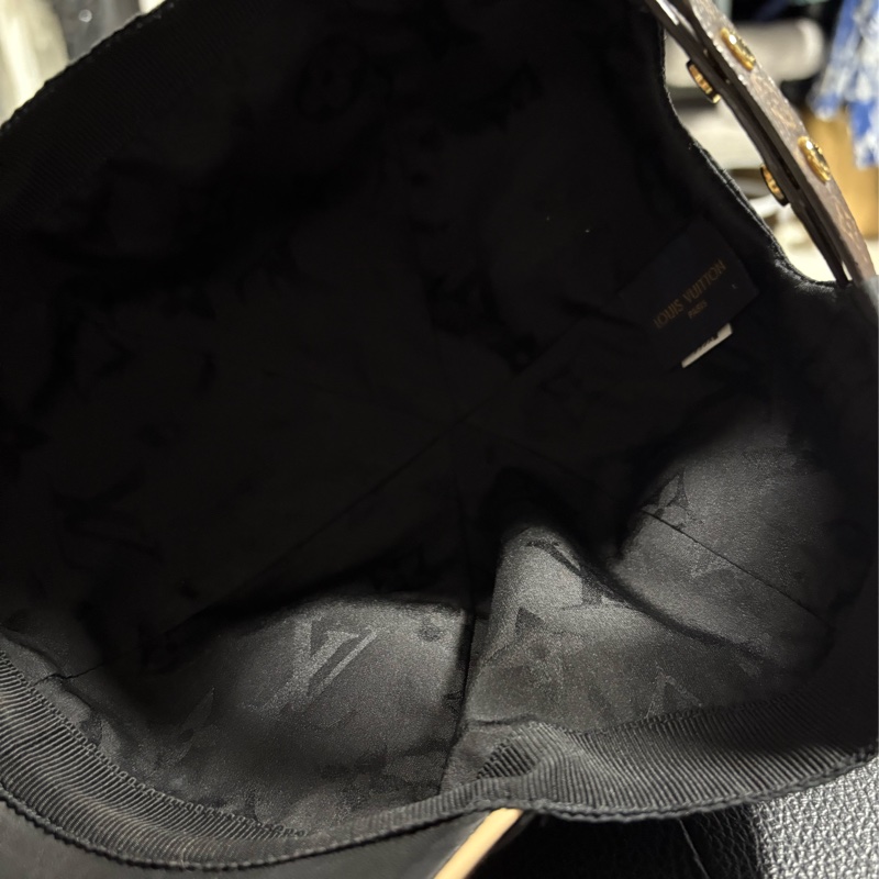 Louis Vuitton 黑老花拼接Dad Hat-4