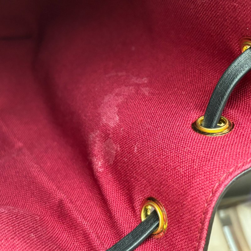 ::Louis Vuitton:: LV M45516 MONTSOURIS BB經典花紋黑皮革MINI後背包-23
