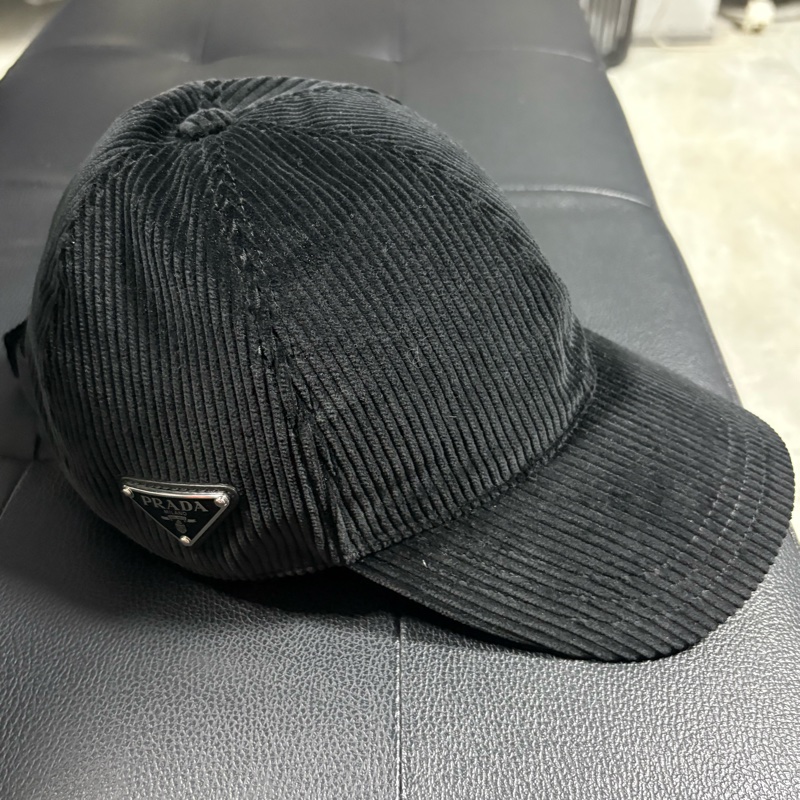 Prada 側邊鐵牌燈芯絨Dad Hat-2
