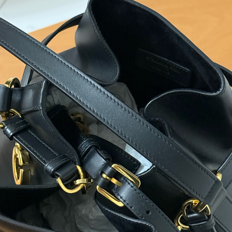 Lv onthego-17
