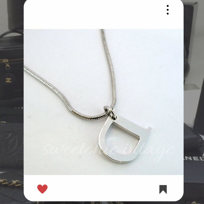 8月新品上架 🔥甜價 限時折扣 💖 ✨Dior Logo necklace 銀色D LOGO 氣質款頸鏈 經典DIOR 頸項款-6