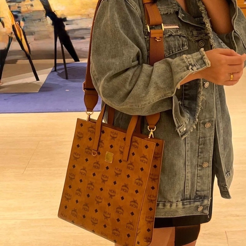 MCM Visetos cognac bag-3