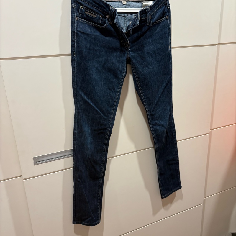 Burberry 深藍色彈性牛仔褲-9