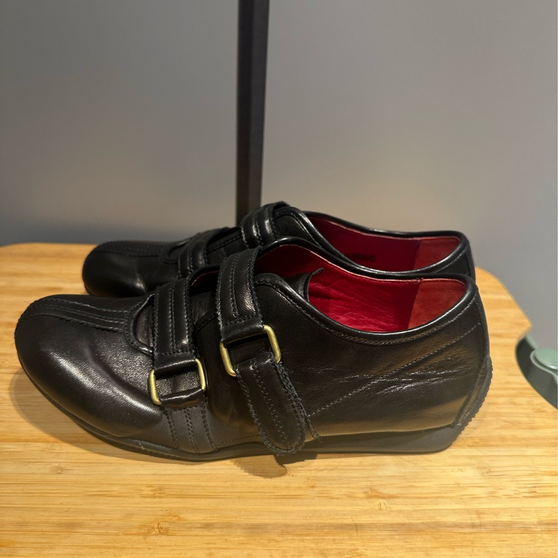 BALLY黑色皮革休閒鞋-15