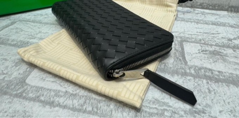 BV 813562951 新款 黑色編織 拉鍊長夾 *售25800買到賺到 95成新 尺寸 (公分)19X10X2cm 附屬品 防塵袋 盒子-3