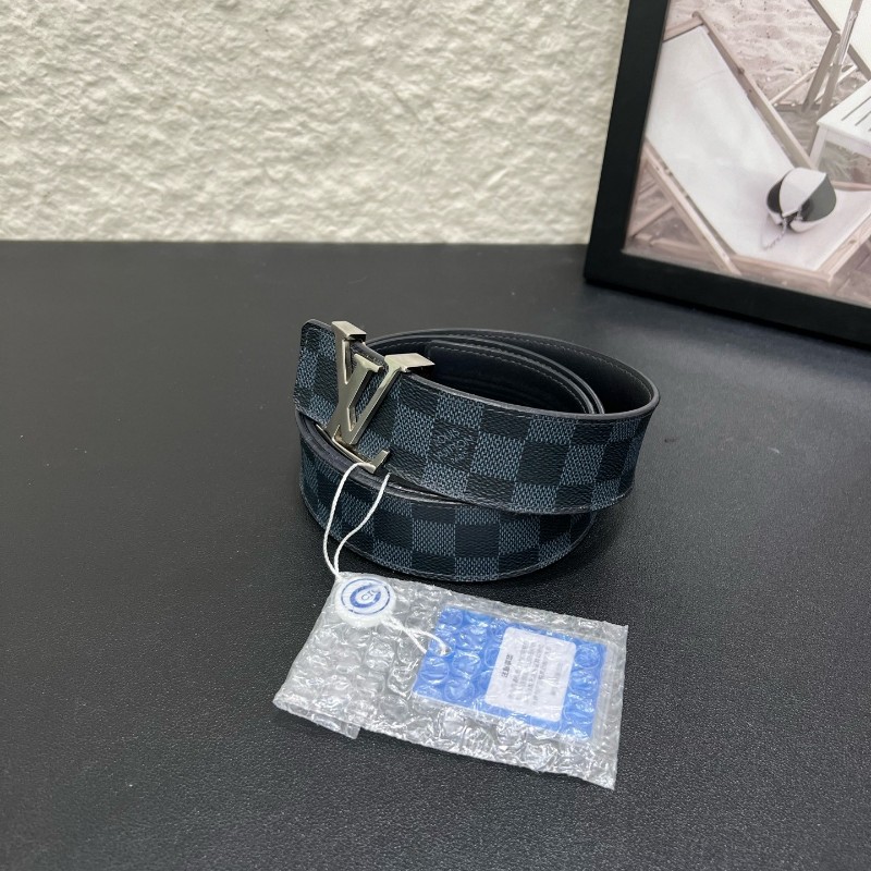 LV路易威登 棋盤格平滑扣雙面腰帶黑武士銀扣黑色老花 皮帶-2