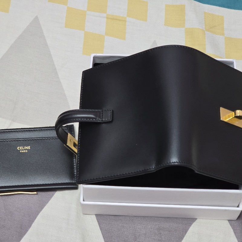 CELINE 緞面小牛皮錢包 16 (Cèze),附零錢包-4