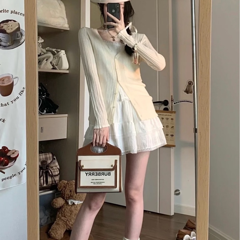 Burberry Pocket mini 焦糖色郵差包 口袋包-5