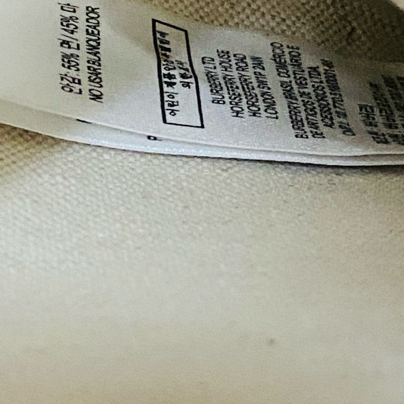 Burberry Pocket mini 焦糖色郵差包 口袋包-29