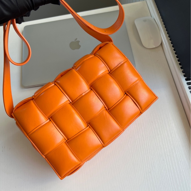 Bv Bottega Veneta 葆蝶家 cassette枕頭包-0