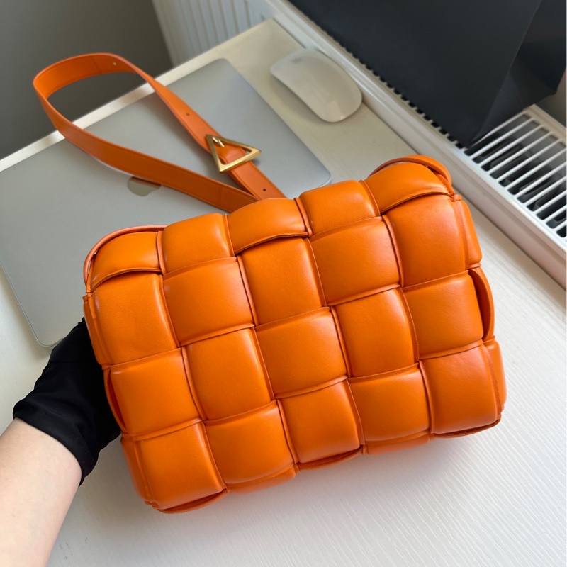 Bv Bottega Veneta 葆蝶家 cassette枕頭包-6