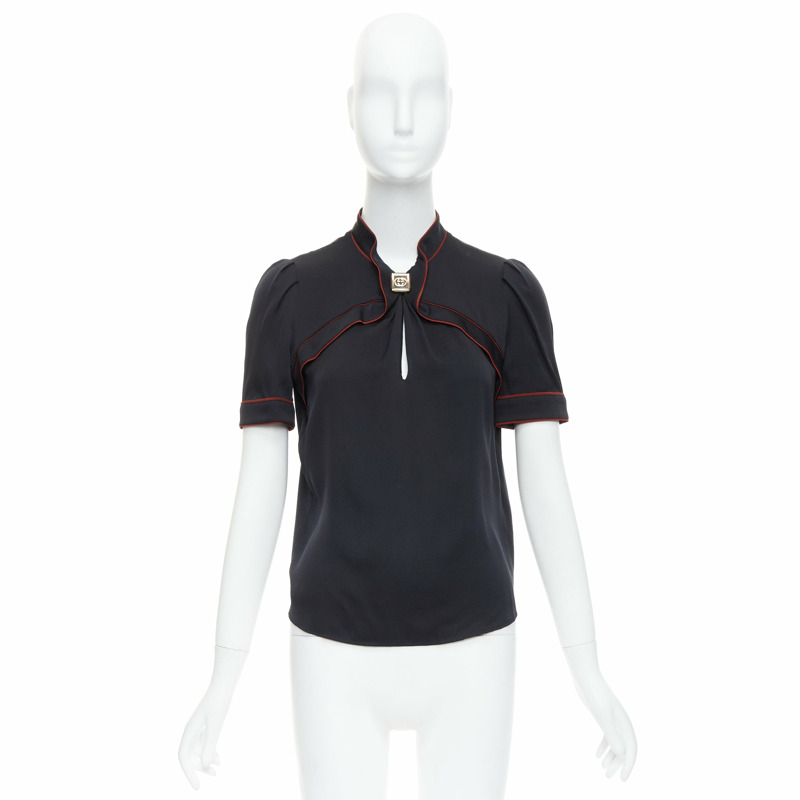 GUCCI 2007 Vintage black silk gold GG logo charm red piped top IT38 XS-8