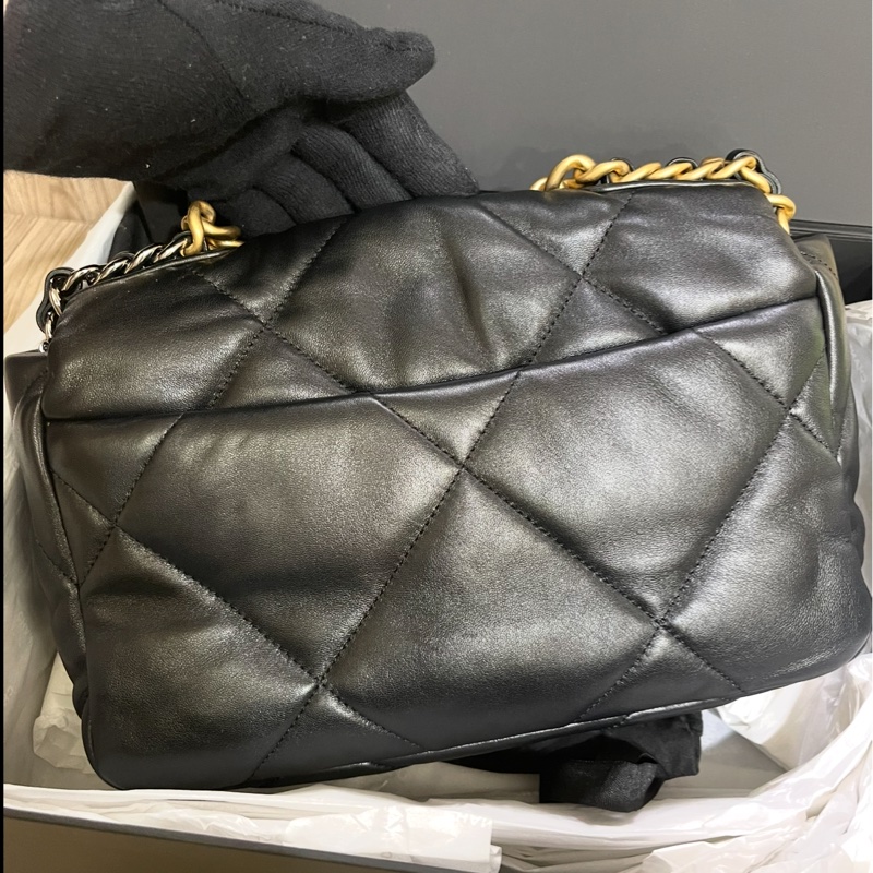 香奈兒Chanel 19 Bag 黑金/黃金尺寸/台灣專櫃貨-18