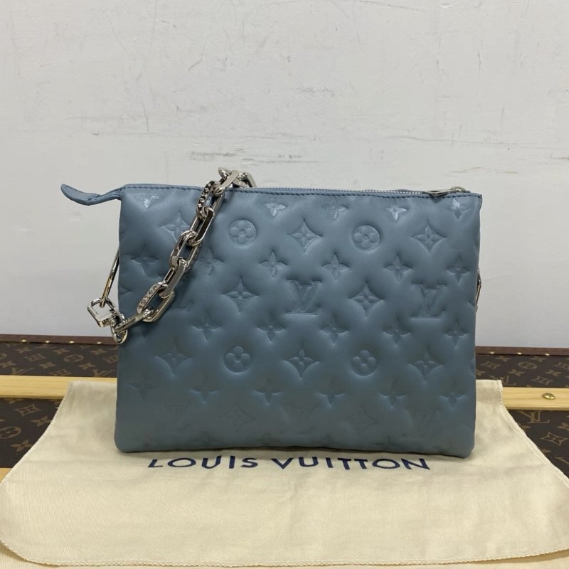 LV 藍銀Coussin牛皮壓花肩背斜背包 芯片款 26*20*12 全新閒置配件盒子塵袋-5