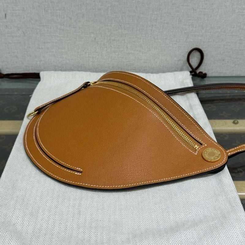 HERMES 金棕金扣course月亮馬鞍包 24*18 99新配件塵袋-2