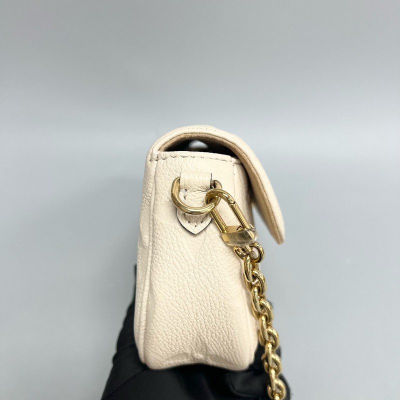 LV/路易威登 奶油白壓紋ivy 單肩斜挎包 腋下包 肩背包-5