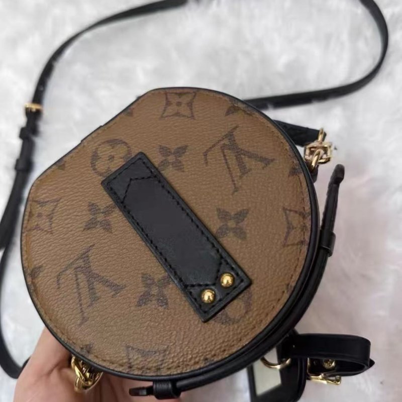 Lv 焦糖pelite boite chapeau 黑圓餅 全新 配件塵袋盒子(細節私訊)-3