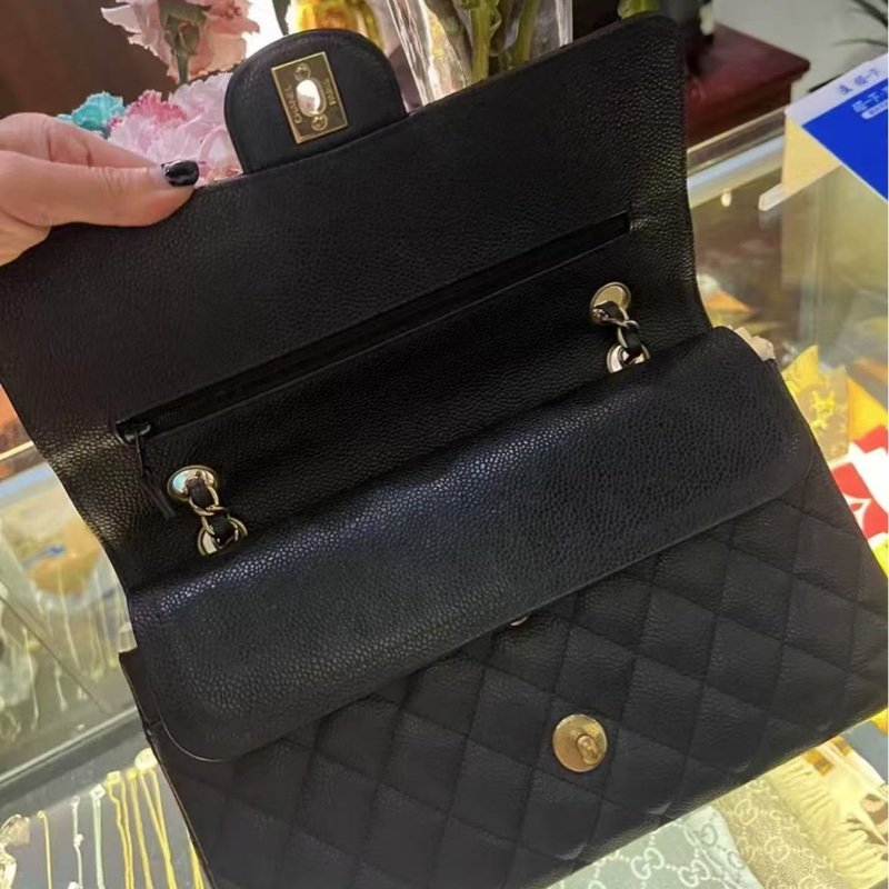 Chanel CF25黑金荔枝皮 配件塵袋-1