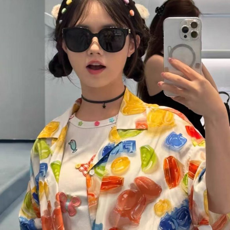 Miu Miu 黑金大方框太陽眼鏡 亞洲版有鼻拖 全新全配-1
