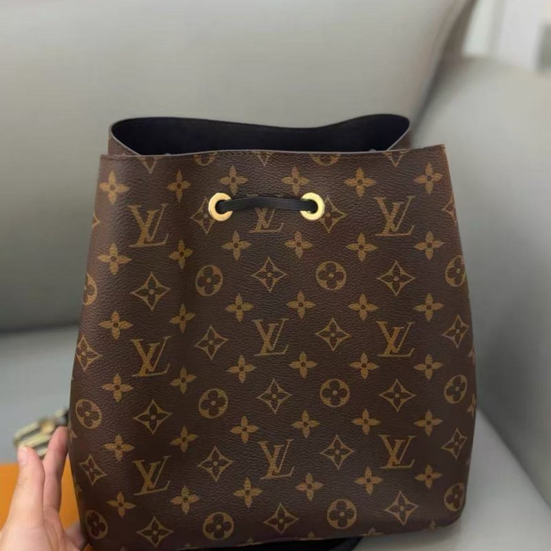 Lv 黑水桶 超級實用耐磨 全新 配件塵袋購證-2