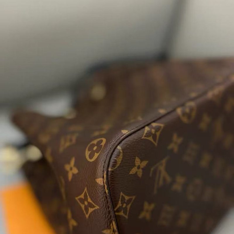 Lv 黑水桶 超級實用耐磨 全新 配件塵袋購證-5