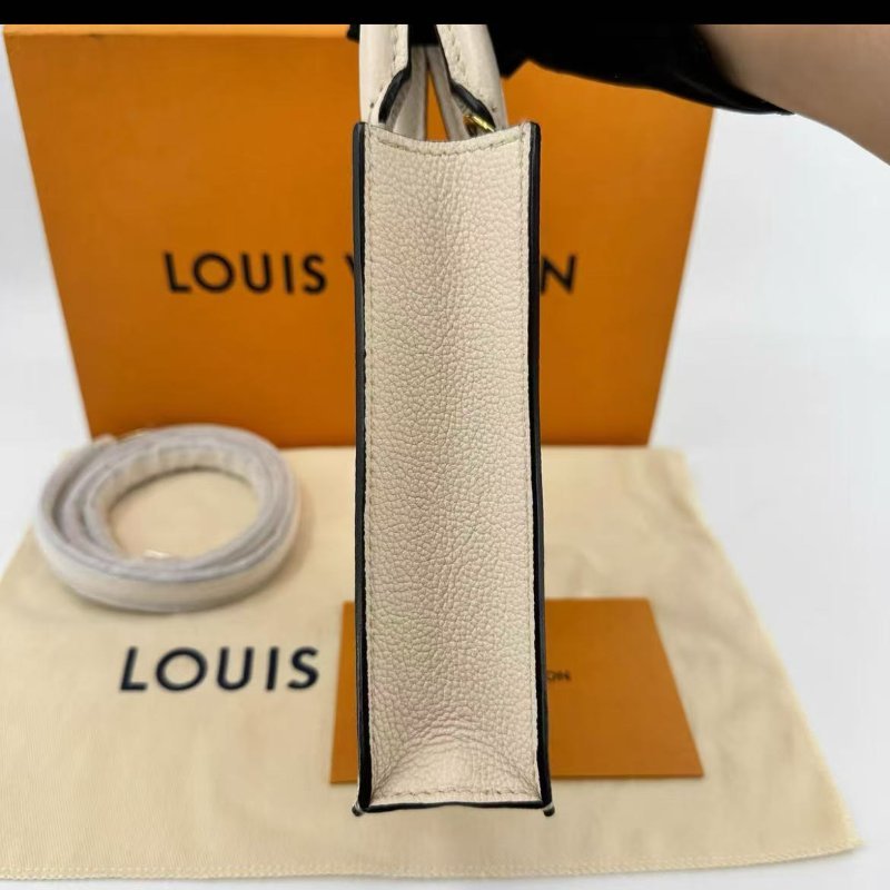 LV summer 琴譜mini香草色單肩斜背包14*17*5cm 配件塵袋盒子全新-2