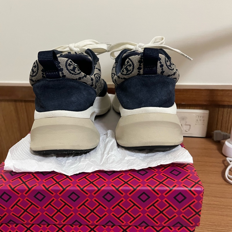 Tory Burch藍色經典老花老爹鞋（3.5折）-2