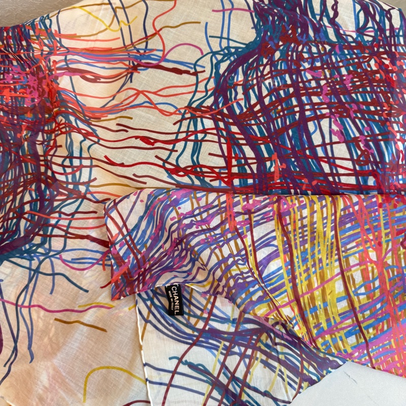 香奈兒超美披肩 可以當圍巾 質感很好-3